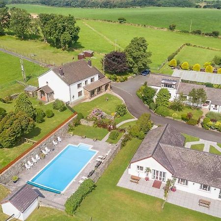 Trenewydd Farm Holiday Cottages Cardigan Exteriör bild