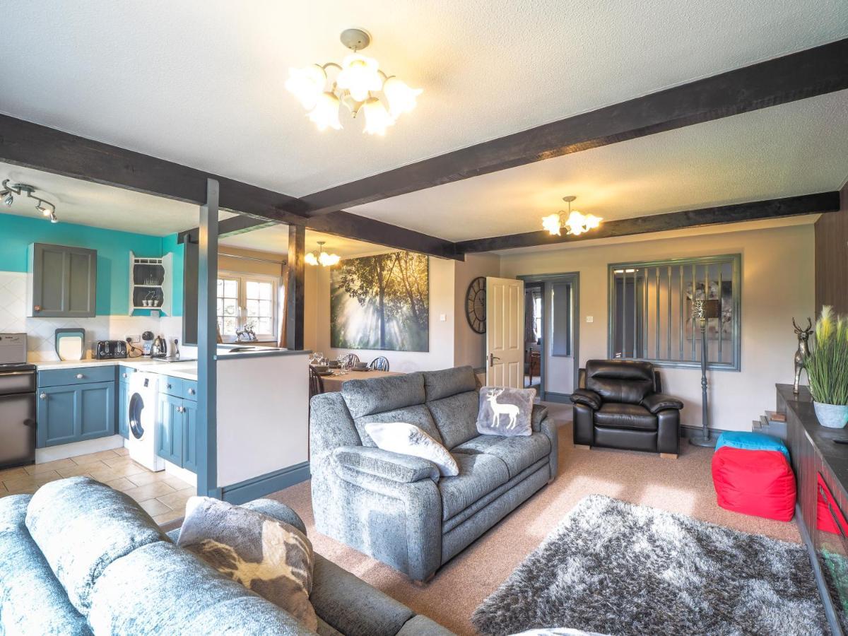 Trenewydd Farm Holiday Cottages Cardigan Exteriör bild