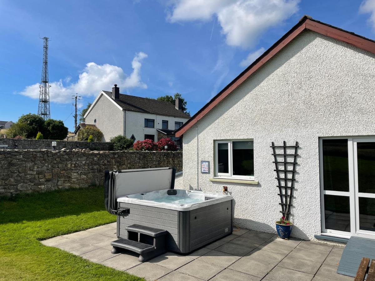 Trenewydd Farm Holiday Cottages Cardigan Exteriör bild