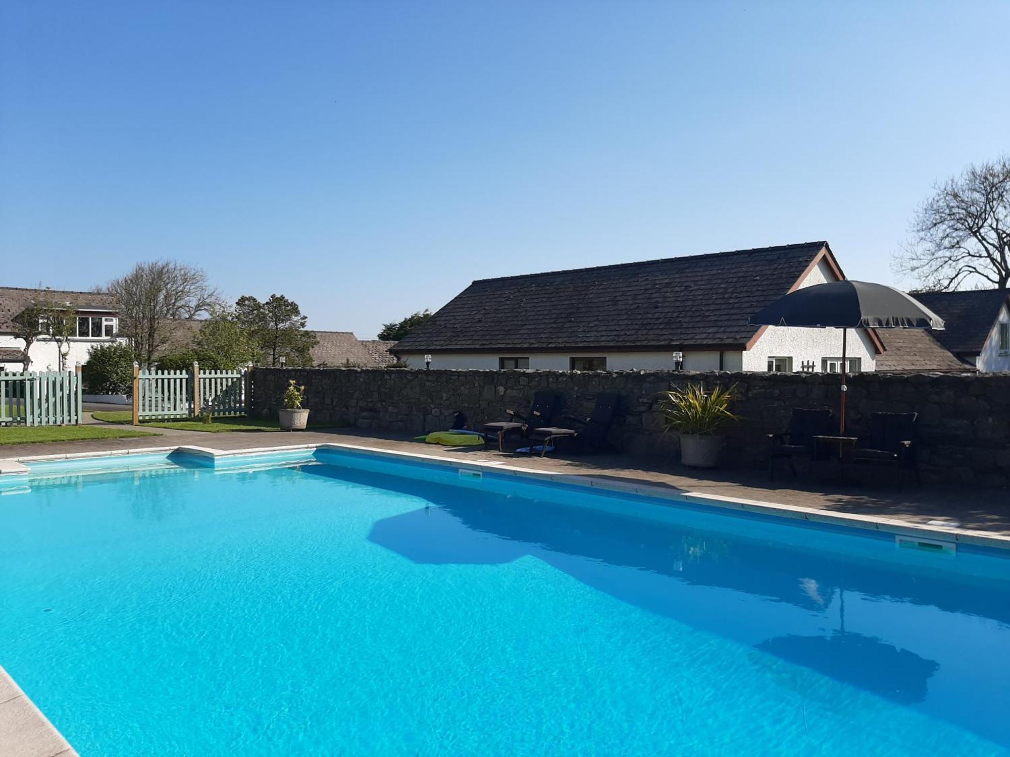 Trenewydd Farm Holiday Cottages Cardigan Exteriör bild